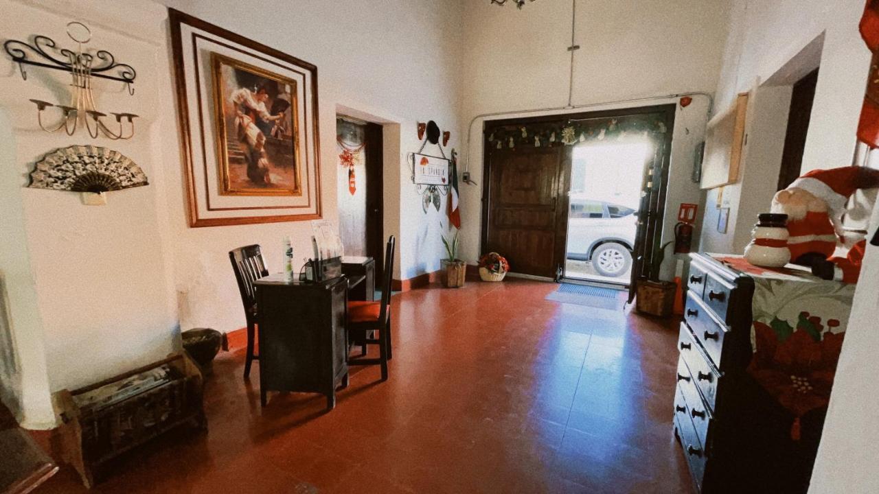 Hostal La Espanola Parras Parras de la Fuente Exterior photo